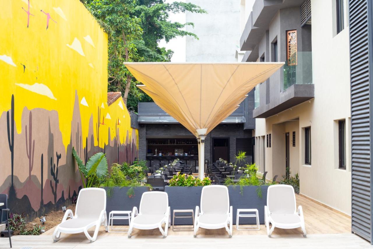 Silver Moon Hotel 阿比让 外观 照片