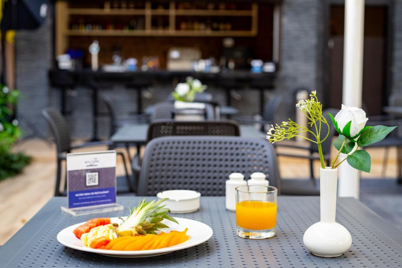 Silver Moon Hotel 阿比让 外观 照片