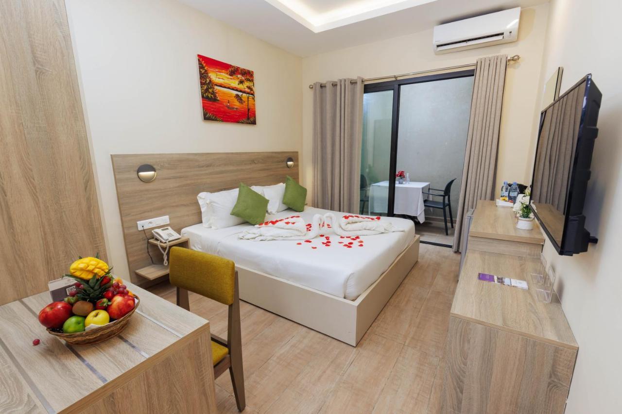Silver Moon Hotel 阿比让 外观 照片
